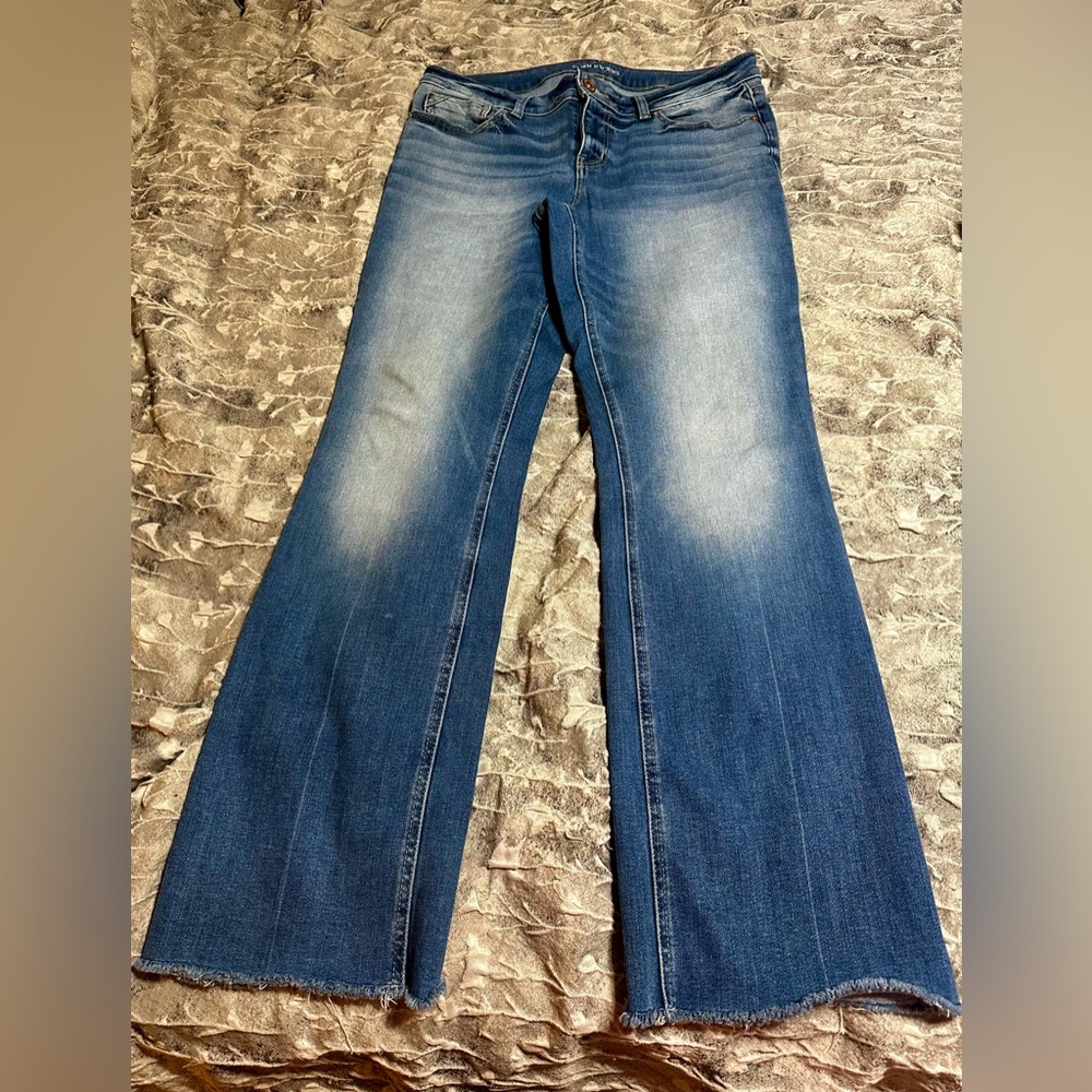 Mid rise slim boot jeans